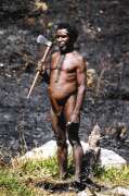 Domorodec z kmene Dani. Papua,  Indonésie.