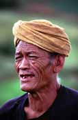 Na cestě z trhu. Myanmar (Barma).