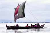 Převoz přes řeku Ayeyarwady. Myanmar (Barma).
