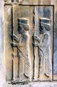 Vzdoba hrobky krle Artaxerxes II. Persepolis. rn.