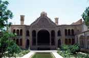 Tradiční dům Khan-e Borujerdi. Kashan. Írán.