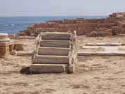 Sabratha byla součástí Numidianského království Massinissa. V 2.-3 století našeho letopočtu byla přestavěna v románském stylu. Libye.