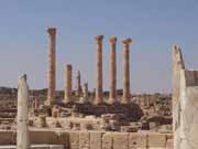 Sabratha byla součástí Numidianského království Massinissa. V 2.-3 století našeho letopočtu byla přestavěna v románském stylu. Libye.