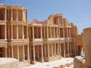 Sabratha byla součástí Numidianského království Massinissa. V 2.-3 století našeho letopočtu byla přestavěna v románském stylu. Libye.
