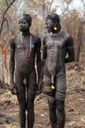 Muži z kmene Mursi. Jih,  Etiopie.