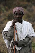 Domorodý muž, okolí Jinky. Etiopie.