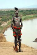 Muž z kmene Karo. Jih,  Etiopie.