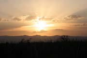 Západ slunce, okolí Arba Minche. Etiopie.