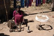 Žena, okolí Dorze. Jih,  Etiopie.
