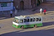 Minibus fungující jako lokální doprava. Chartům (Centrální). Súdán.