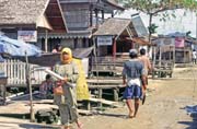 Vesnice Wakai. Oblast ostrov Togean. Sulawesi,  Indonsie.