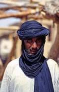 Tuareg - muž z pouště. Vesnice Djébok. Mali.