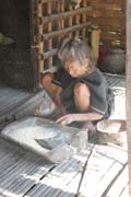 Žena z etnika Munn Chin. Vesnice Kyartho, provincie Chin. Myanmar (Barma).