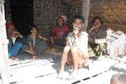 Vesnická pohoda. Vesnice Kyartho, provincie Chin. Myanmar (Barma).