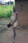 Chlapec z etnika Somba (někdy též nazývaní lidé Betamaribé). Oblast Boukoumbé. Benin.