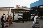 Jedno z hlavních autobusových nádraží, Douala. Kamerun.