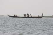 Rybáři na jezeře Čad. Kamerun.