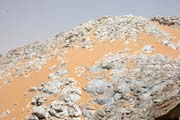 Mramorové hory, oblast Sahary mezi pohoří Air a Arrakau. Niger.