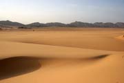 Arrakau - samé písečné duny. Poušť Sahara. Niger.