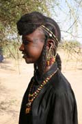 Dívka z kočovného etnika Wodaabé (nazýváni též Bororo) na slavnosti Gerewol. Niger.