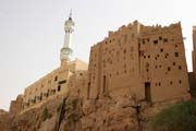 Mešita v městečku Al-Hajrayn (Al-Hajjarayn) ve Wadi Do'an. Jemen.