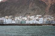 Pohled na msto Al-Mukalla. Jemen.