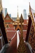 Wat Hua Lamphong patrí mezi novejší chrámy v Bangkoku stojí prímo v moderním centru, Thajsko. Thajsko.