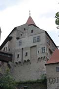 Hrad Perntejn, zaloen v polovin 13. stolet je jednm z nejzachovalejch goticko-renezannch hrad v Evrop. Nedvdice. esk republika.