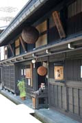 Město Takayama je také známé svými vyrobnami saké. Japonsko.
