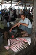 Rybí trh ve městě Sittwe. Myanmar (Barma).