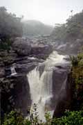 Vodopád, l'Isalo Národní park. Madagaskar.