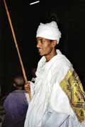 Mnich během Timkatu. Lalibela. Etiopie.