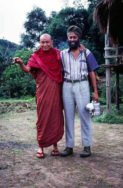 Na vesnici. Myanmar (Barma).