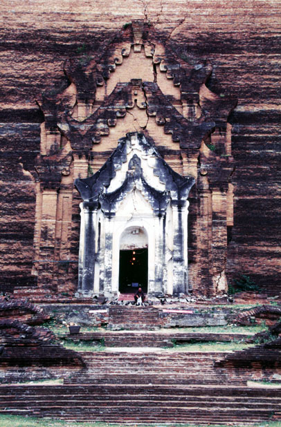 Mingun Paya. Myanmar (Barma).