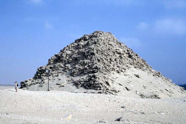 Pyramidy v Abu Sir. Egypt.