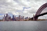 Sydney a Harbour bridge. Austrálie.
