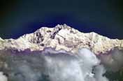 Třetí nejvyšší vrchol světa - Kanchendzonga (8586 m). Indie.