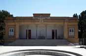 Ohnivý chrám Zoroastrianů (Ateshkadeh). Yazd. Írán.
