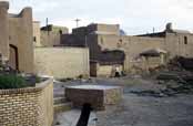 Pouštní vesnice Kharanagh. Okolí města Yazd. Írán.