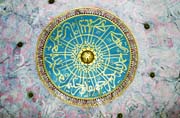 Palác Topkapi, sídlo všech Ottomanských sultánů. Postaven Mehmedem II po bytvě o Constantinapol v roce 1453. Istanbul. Turecko.