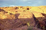 Oblast nazývaná Kings Canyon (Watarrka National Park). Austrálie.