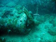 Potpn u ostrov Togian, Kadidiri, vrak bombardru B24 z druh svtov vlky potopen 3. kvtna 1945. Sulawesi,  Indonsie.