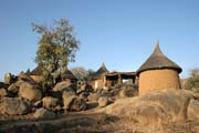 Horská vesnice Djingliya v horách Mandara. Kamerun.