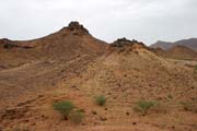 Krajina v poušti Sahara v oblasti pohoří Air. Niger.