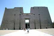 Horusv chrm v Edfu. Egypt.