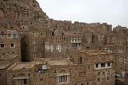 Historická a opevněná vesnice Thilla (Thula). Jemen.