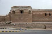 Pevnost ve mst Al-Hudayda. Jemen.