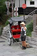 Tradiční rikša, Kjóto. Japonsko.