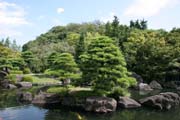 Zahrada Koko-en ve městě Himeji. Pěkný příklad typické japonské zahrady. Japonsko.