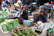Hlavní trh ve městě Kengtung. Myanmar (Barma).